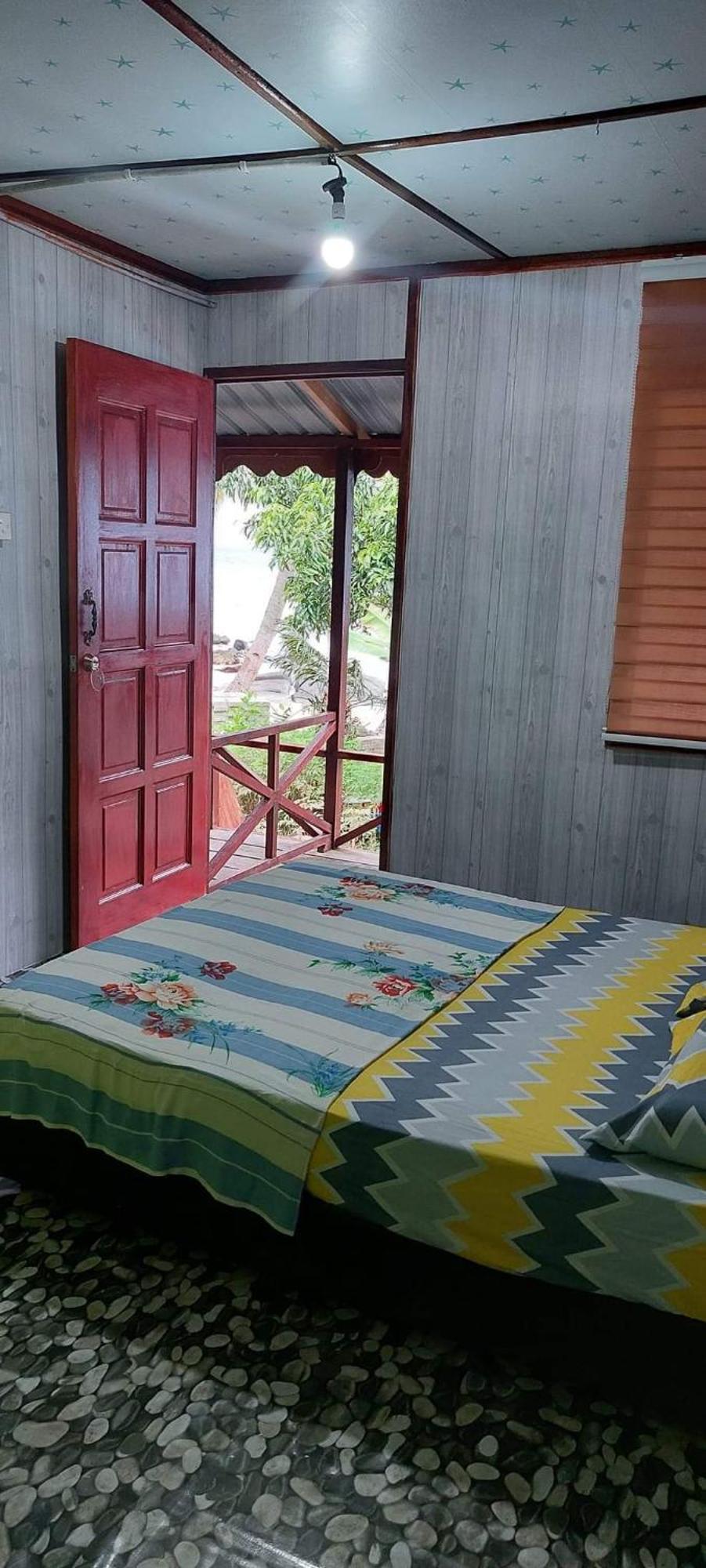 Ella'S Place Salang Tioman Kampong Ayer Batang Eksteriør bilde