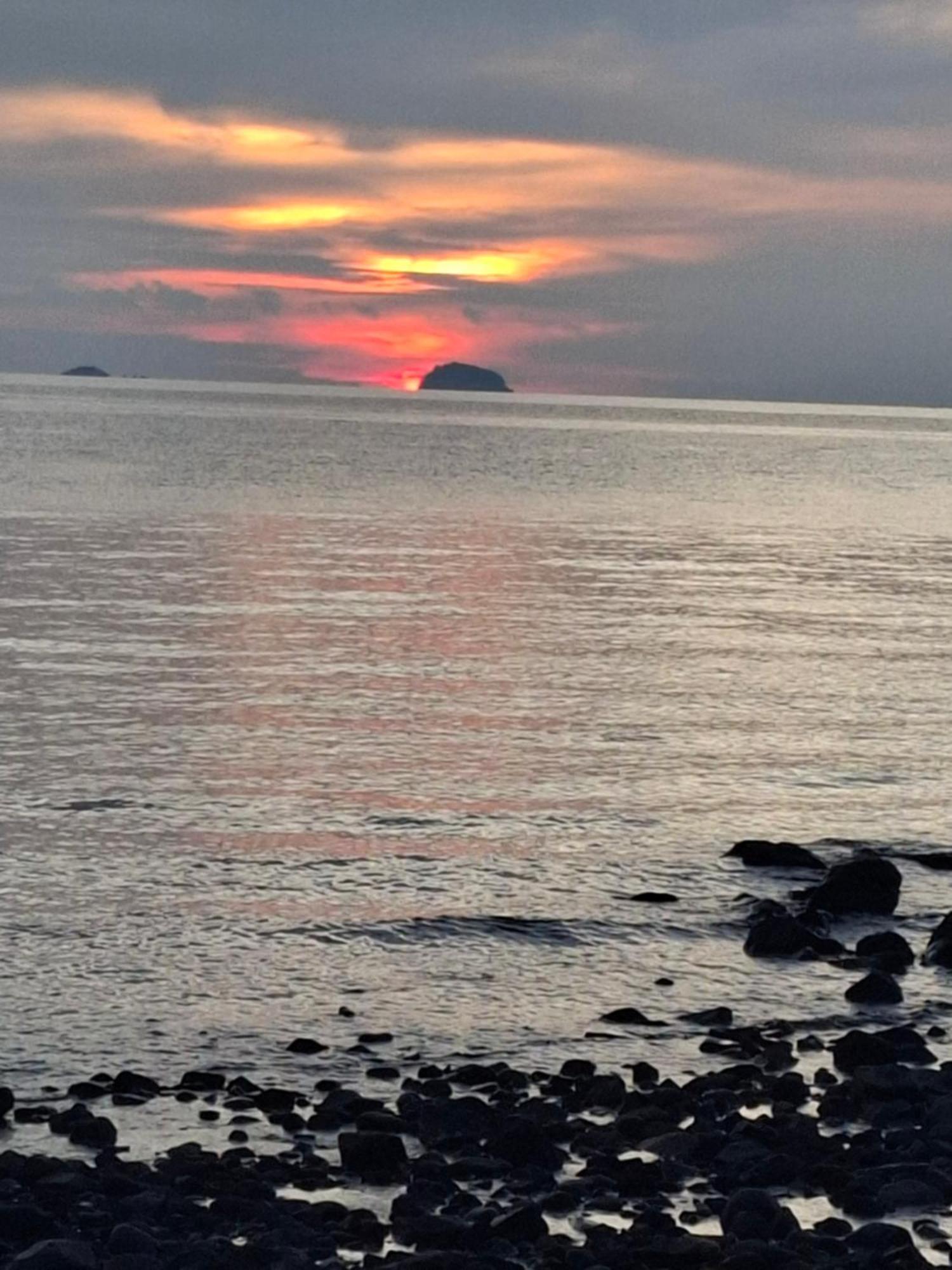 Ella'S Place Salang Tioman Kampong Ayer Batang Eksteriør bilde